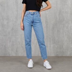 Vintage 80s 90s Guess Jeans Womens High Rise Tapered Leg Medium Wash Denim 27x29